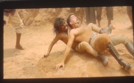 Gestures, colour, women and violence: An essay on 7 Khoon Maaf