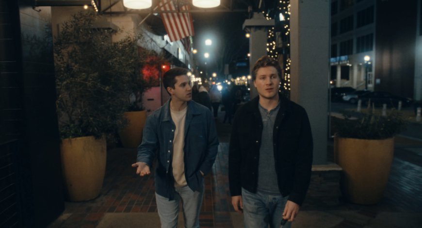 Review: Friends & Place (2026)